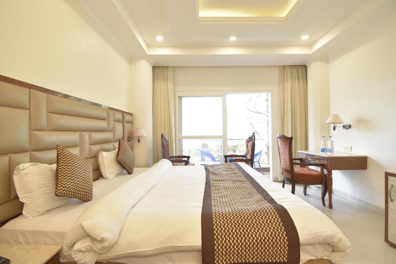 The Royal Castle Hot And Cold Centralized Hotel Dharamshala Exterior foto